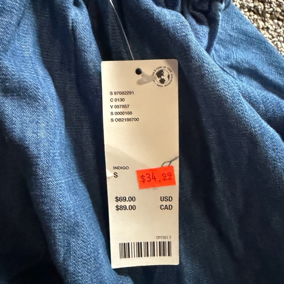 BDG Iris Smocked Plunging V-Neckline Halter Mini Dress - Picture 6 of 6